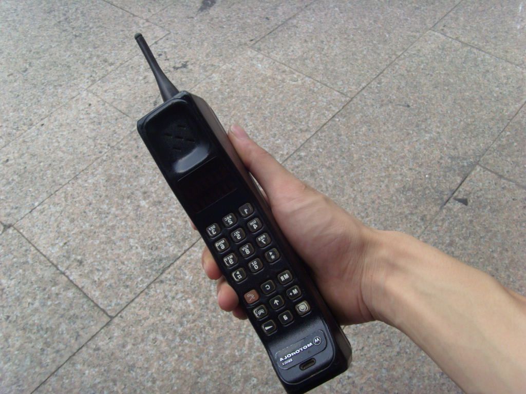 手机走过的三十年：从大哥大到智能手机，多数手机品牌已销声匿迹